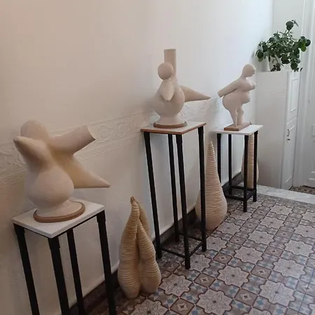 De Galerie - Leaves Homestay